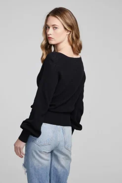 Outlet Chaser Brand Blackheart Shadow Star Long Sleeve
