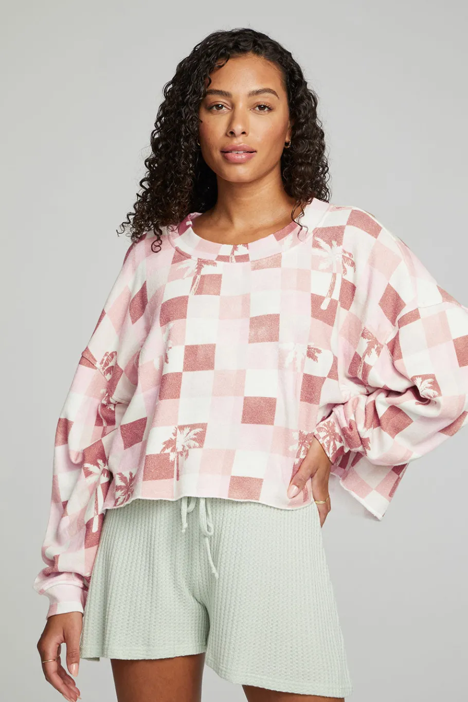 Discount Chaser Brand Checkered Palms Print Pullover