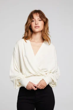 New Chaser Brand City Starry White Blouse