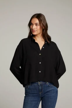 Fashion Chaser Brand Coral True Black Button Up Top