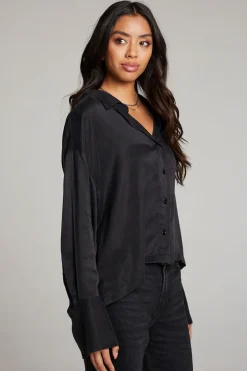 Outlet Chaser Brand Corall Licorice Button Up