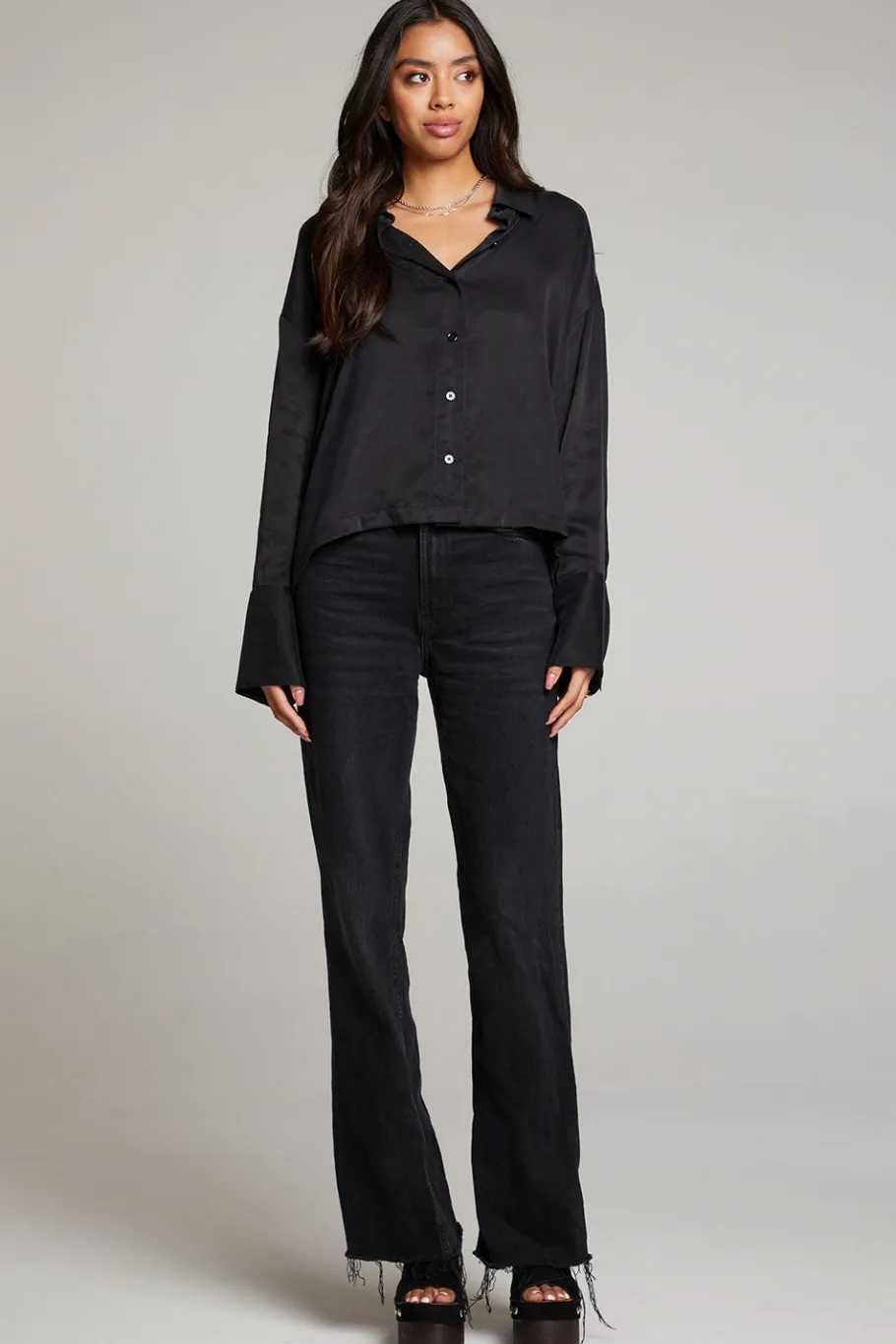 Outlet Chaser Brand Corall Licorice Button Up