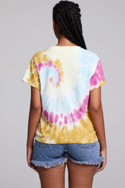 Fashion Chaser Brand Daisy Bunch Tee
