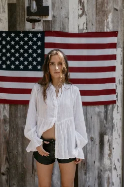 Flash Sale Chaser Brand Dolphin White Button Down