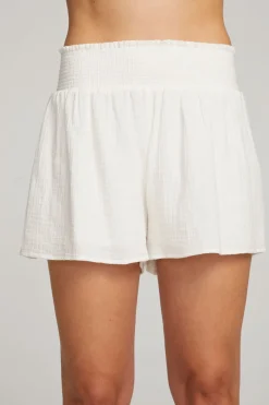 Outlet Chaser Brand Electra White Short