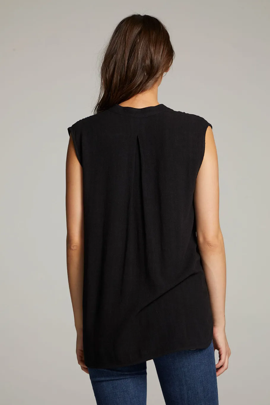 Outlet Chaser Brand Glades True Black Tank Top