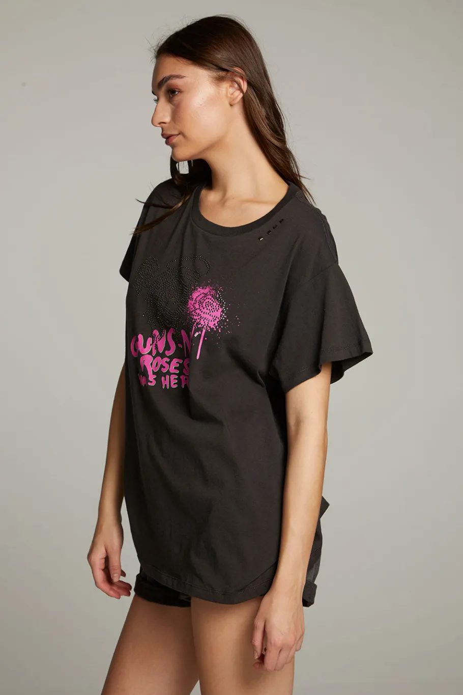Store Chaser Brand Gun N' Roses Studded Skull Tee