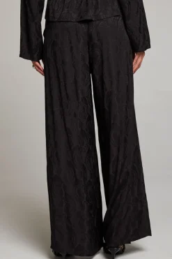 Online Chaser Brand Journey Licorice Pant