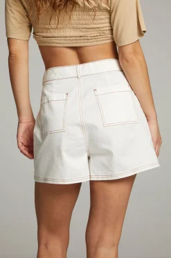 Outlet Chaser Brand Karina White Short