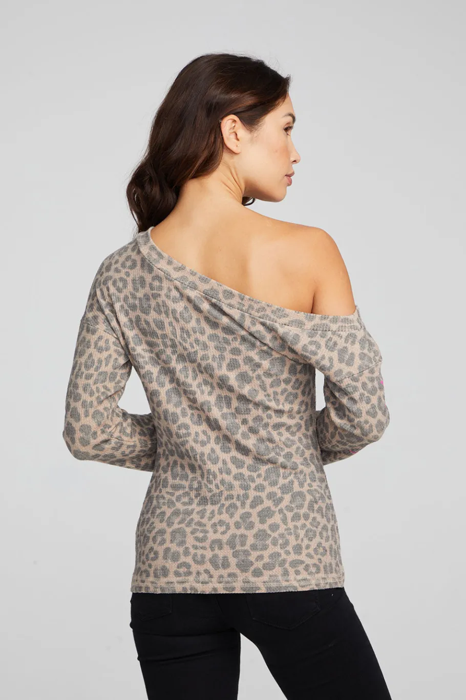 Online Chaser Brand Leopard Star Long Sleeve