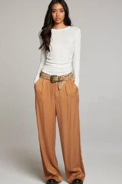 Store Chaser Brand Louis White Long Sleeve