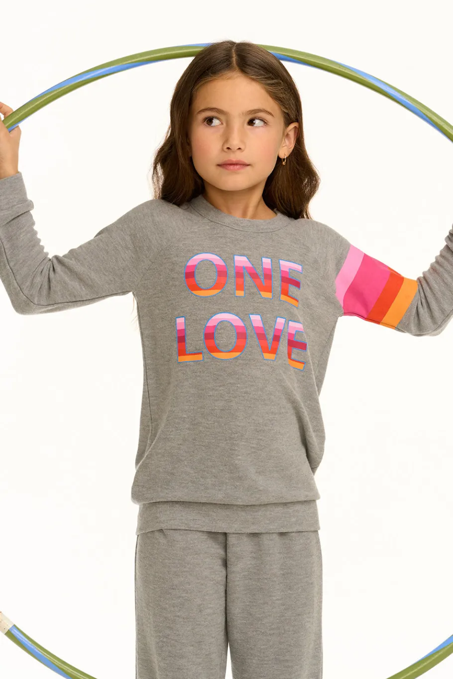 Online Chaser Brand One Love Pullover