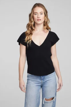 Online Chaser Brand Page Shadow Star Black Tee