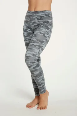 Cheap Chaser Brand Quadrablend Seamed Legging