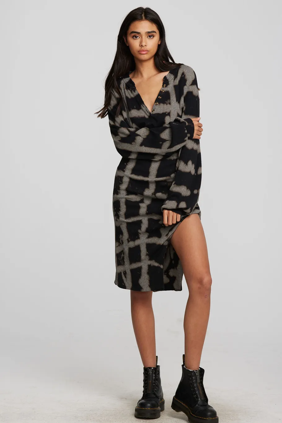 Outlet Chaser Brand Recycled Vintage Rib Midi Dress With Shirring And Side Slit