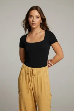 Outlet Chaser Brand River True Black Bodysuit