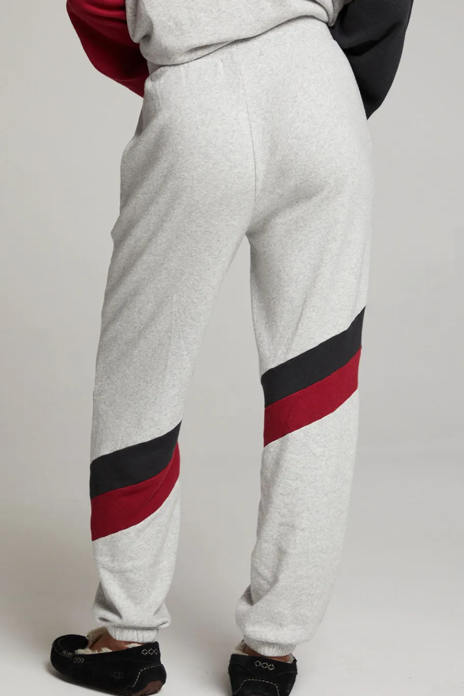 Outlet Chaser Brand Skull Fire Color Block Joggers