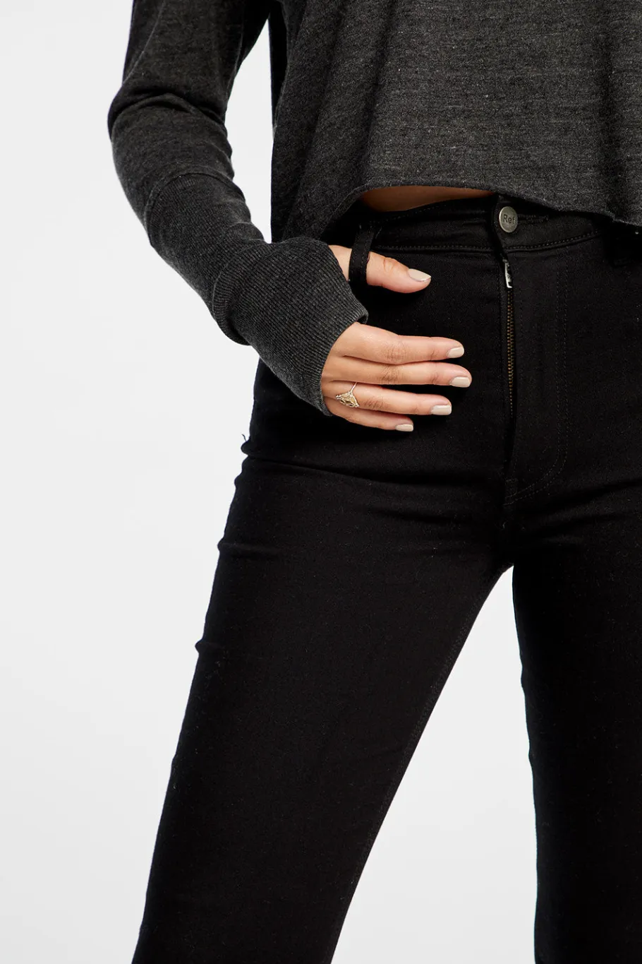 Outlet Chaser Brand Triblend Jersey Cropped Open Neck Long Sleeve Thumbhole Tee