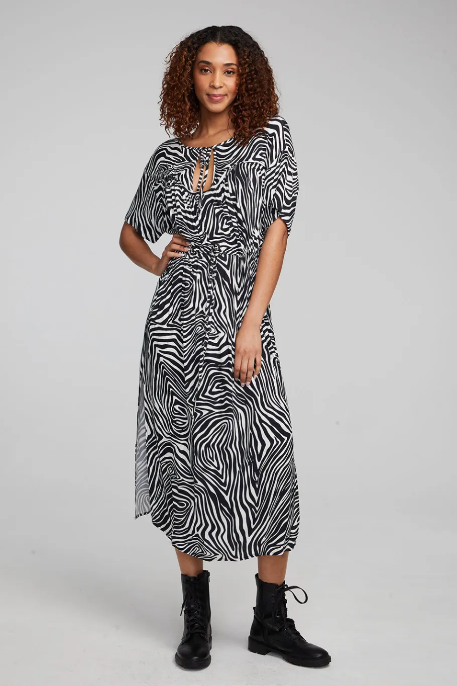 Store Chaser Brand Turner Wild Thing Midi Dress