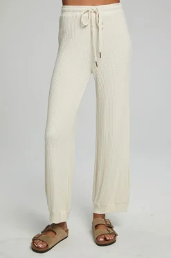 Outlet Chaser Brand Weekend Joggers - Macaroon