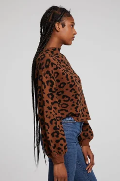 Store Chaser Brand Willie Old Town Leopard Pullover